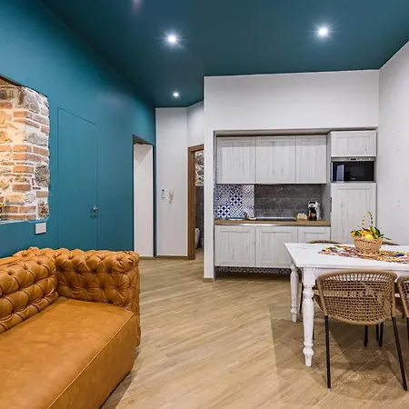 Апартаменти Incao Il Moro House Чефалу