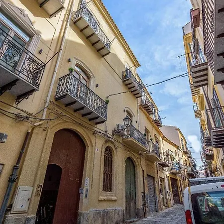 Incao Il Moro House *