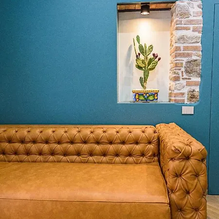 Incao Il Moro House *